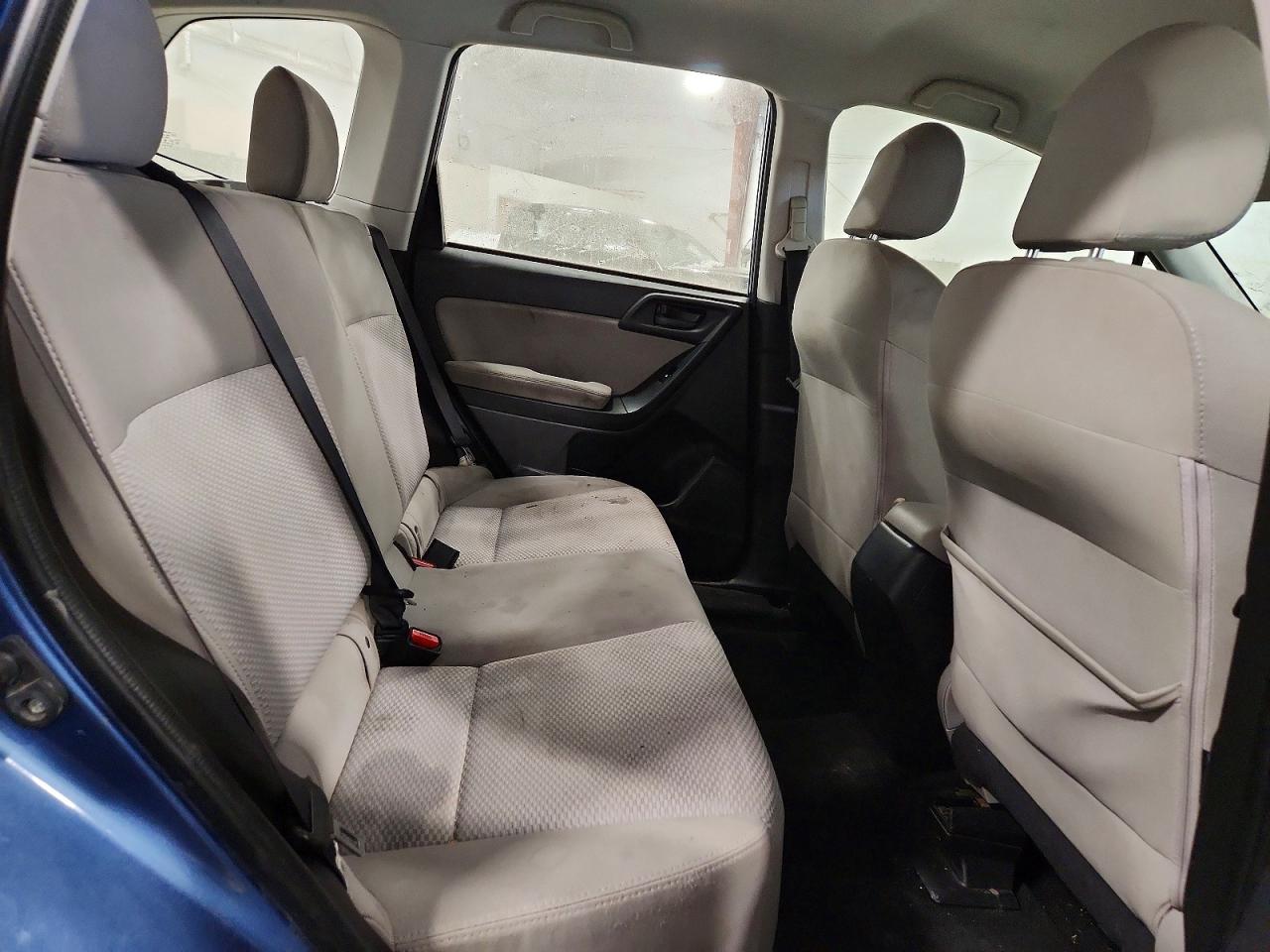 2015 SUBARU FORESTER 2.5I photo 31