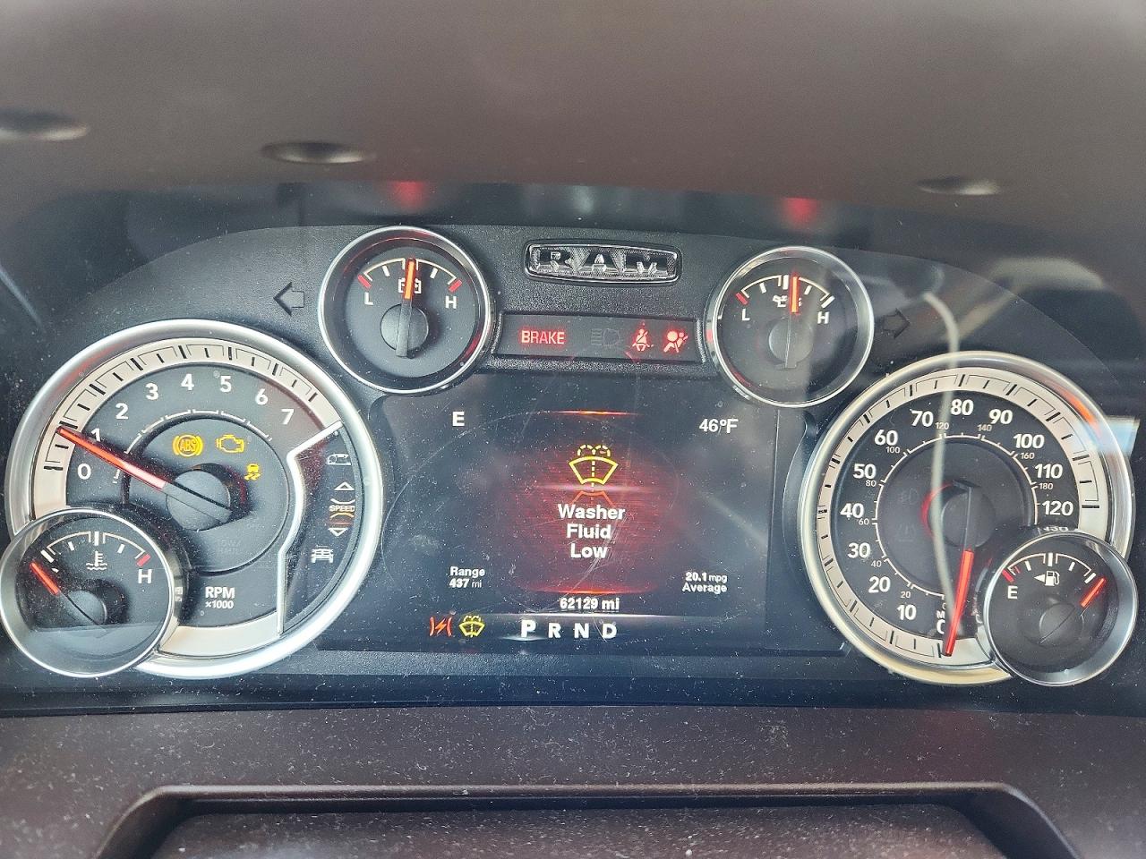 2014 RAM 1500 LARAMIE photo 9