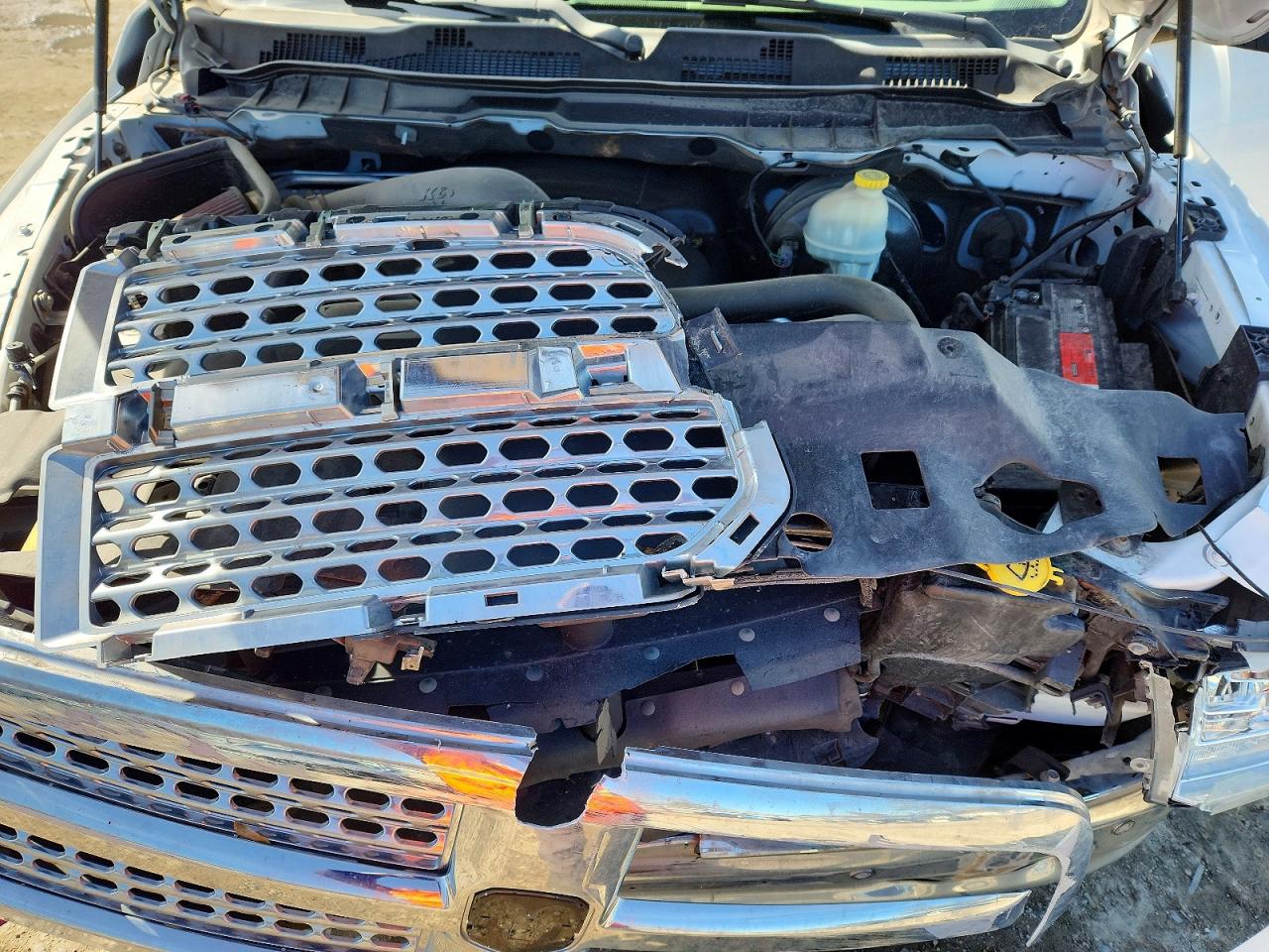 2014 RAM 1500 LARAMIE photo 11