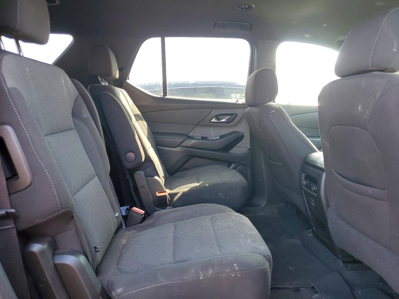 2023 CHEVROLET TRAVERSE LT photo 21