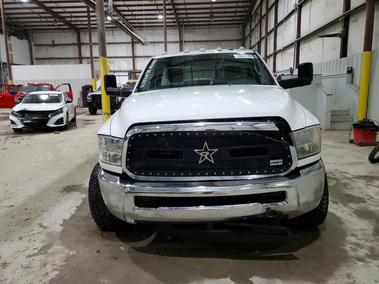 2016 RAM 2500 ST photo 9