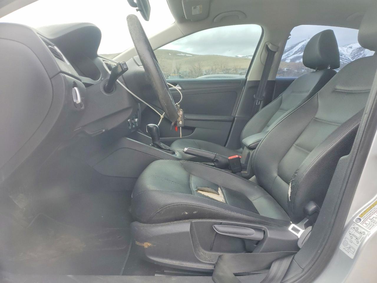 2012 VOLKSWAGEN JETTA SE photo 7