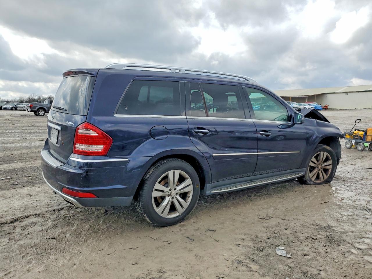 2012 MERCEDES-BENZ GL 450 4MATIC photo 3