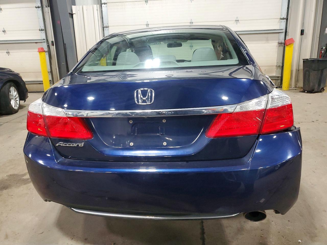2015 HONDA ACCORD EX photo 11