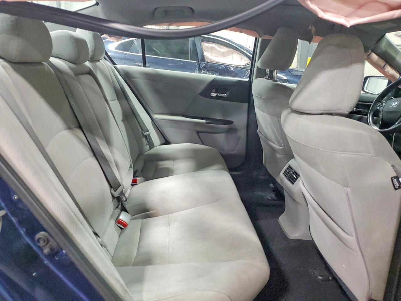 2015 HONDA ACCORD EX photo 19