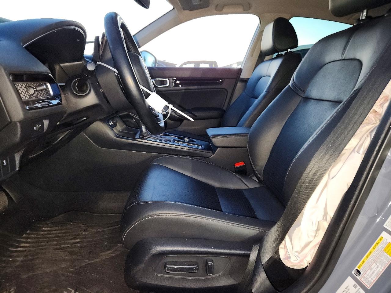 2024 HONDA CIVIC TOURING photo 7