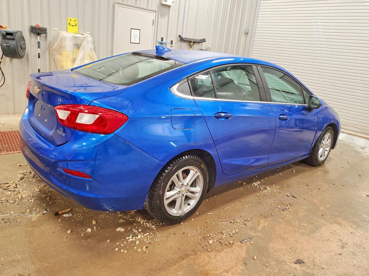 2016 CHEVROLET CRUZE LT photo 3