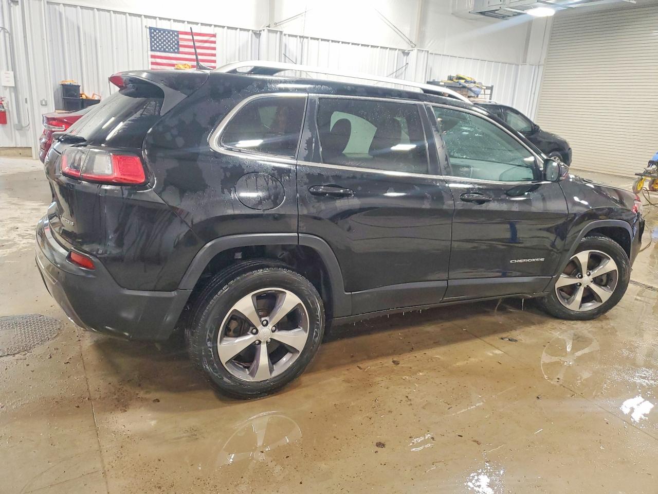 2019 JEEP CHEROKEE LIMITED photo 5