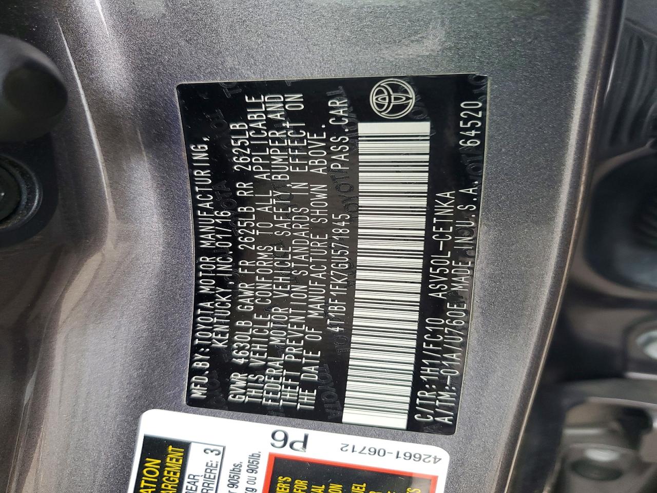 2016 TOYOTA CAMRY LE photo 13