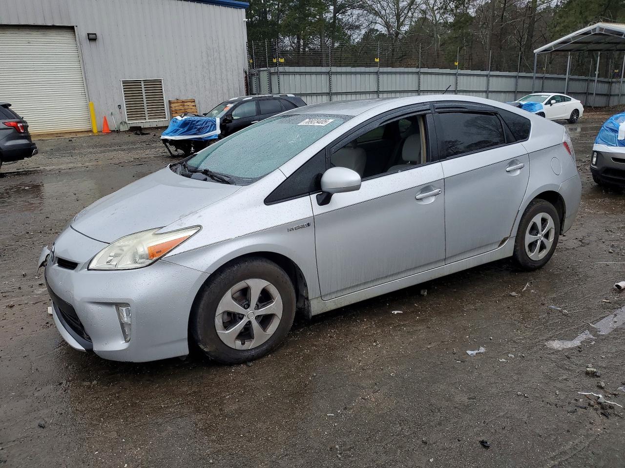 2015 TOYOTA PRIUS