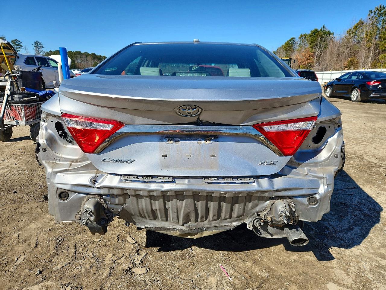 2017 TOYOTA CAMRY XSE photo 6