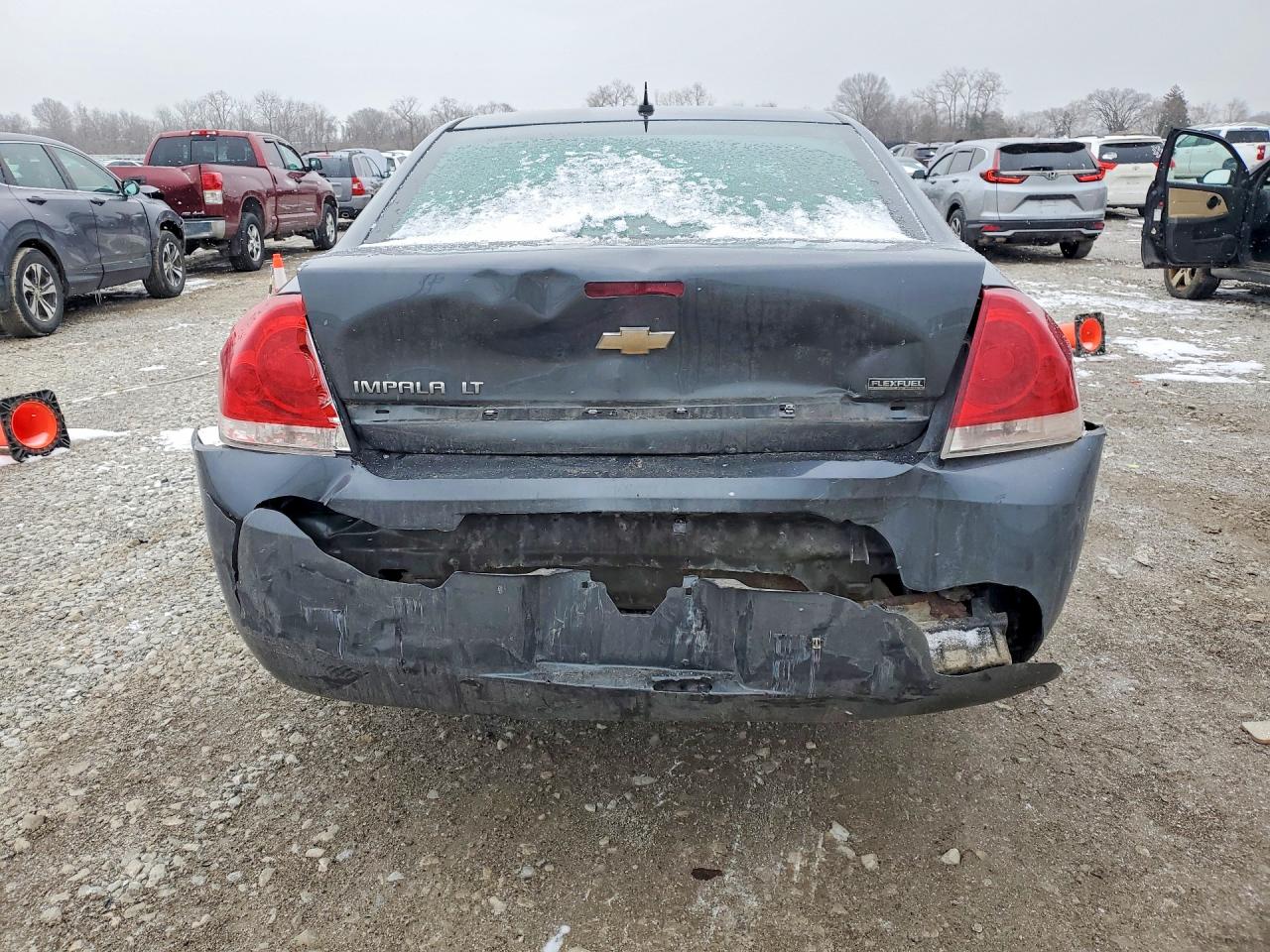 2010 CHEVROLET IMPALA LT photo 11