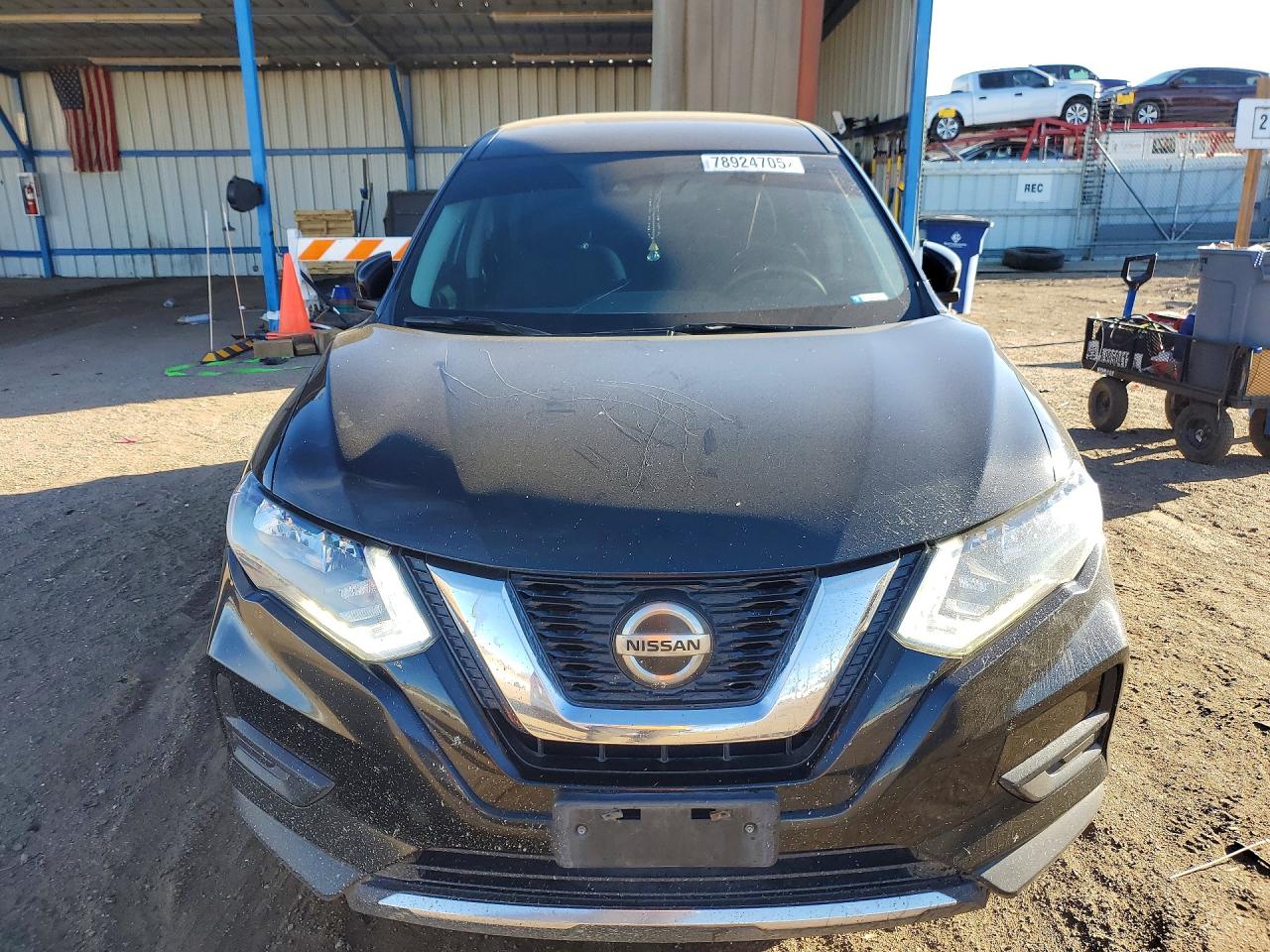 2019 NISSAN ROGUE S photo 9