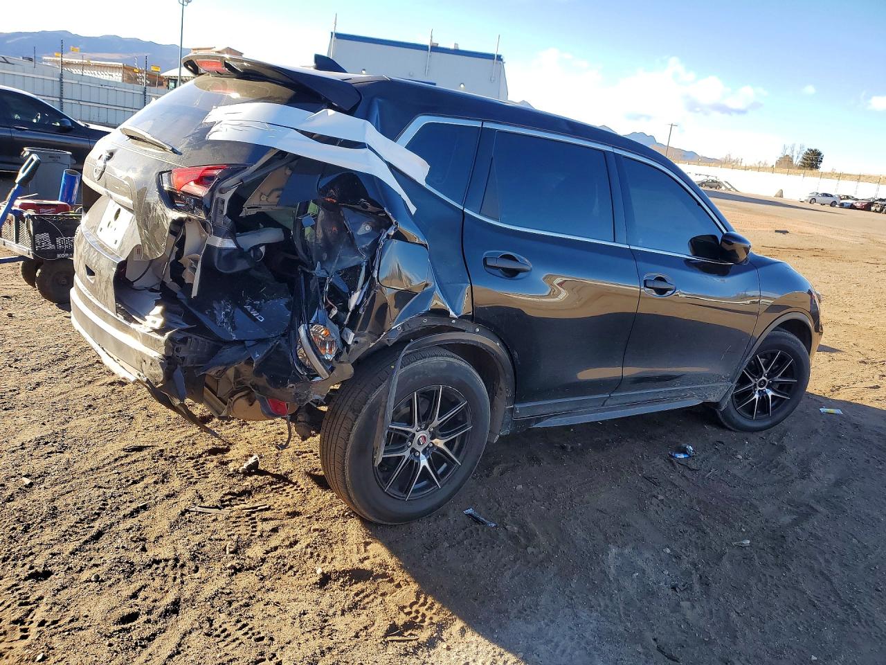 2019 NISSAN ROGUE S photo 5