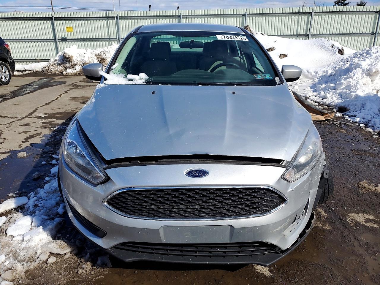 2018 FORD FOCUS photo 13