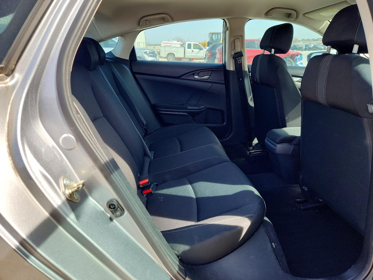 2016 HONDA CIVIC LX photo 10