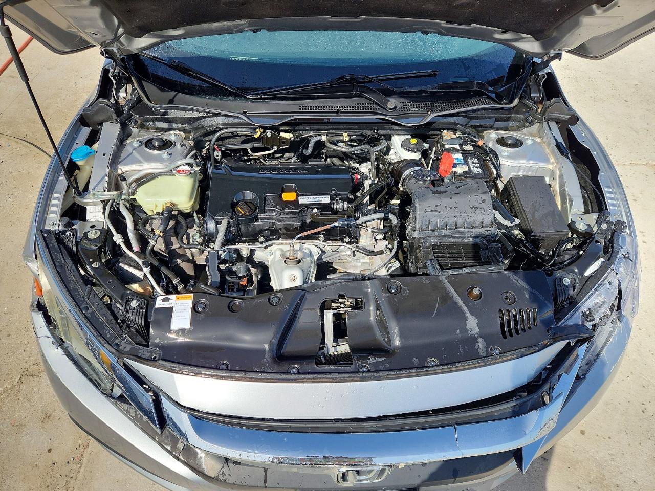 2016 HONDA CIVIC LX photo 11