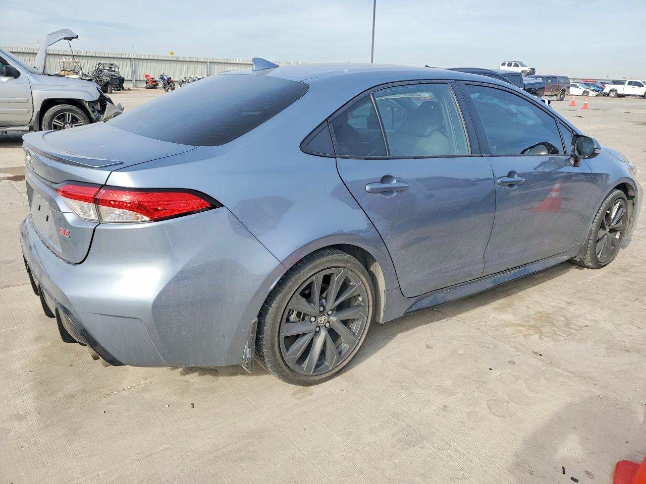 2023 TOYOTA COROLLA SE photo 5