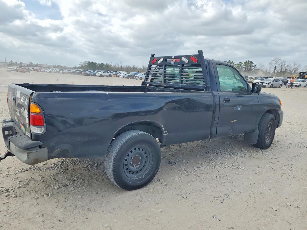 2003 TOYOTA TUNDRA photo 3