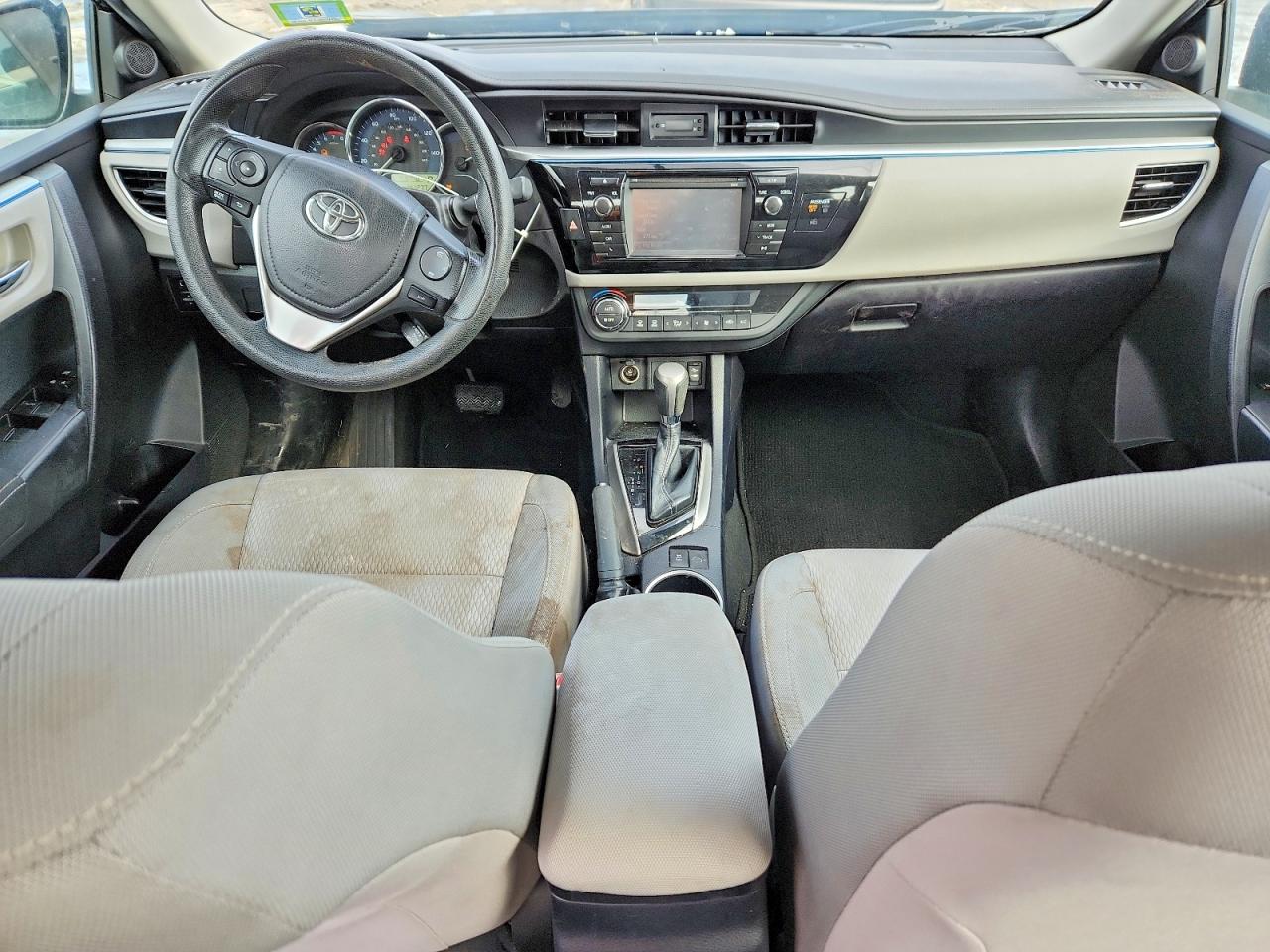 2014 TOYOTA COROLLA LE photo 8
