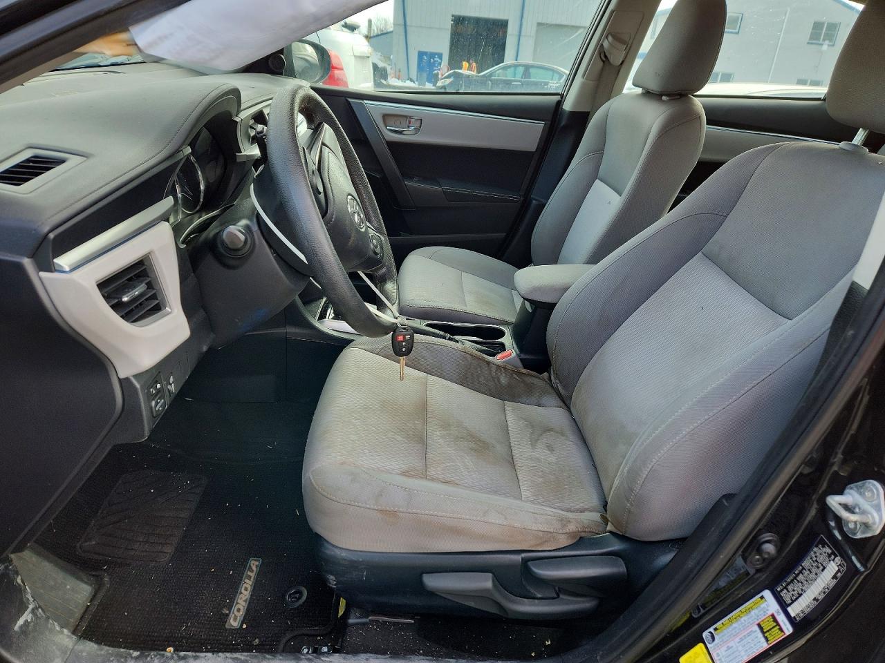 2014 TOYOTA COROLLA LE photo 7