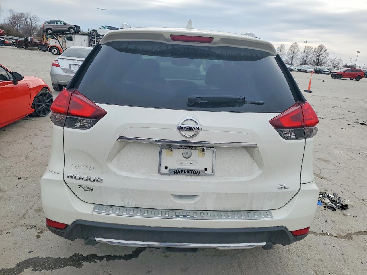2017 NISSAN ROGUE SL photo 11