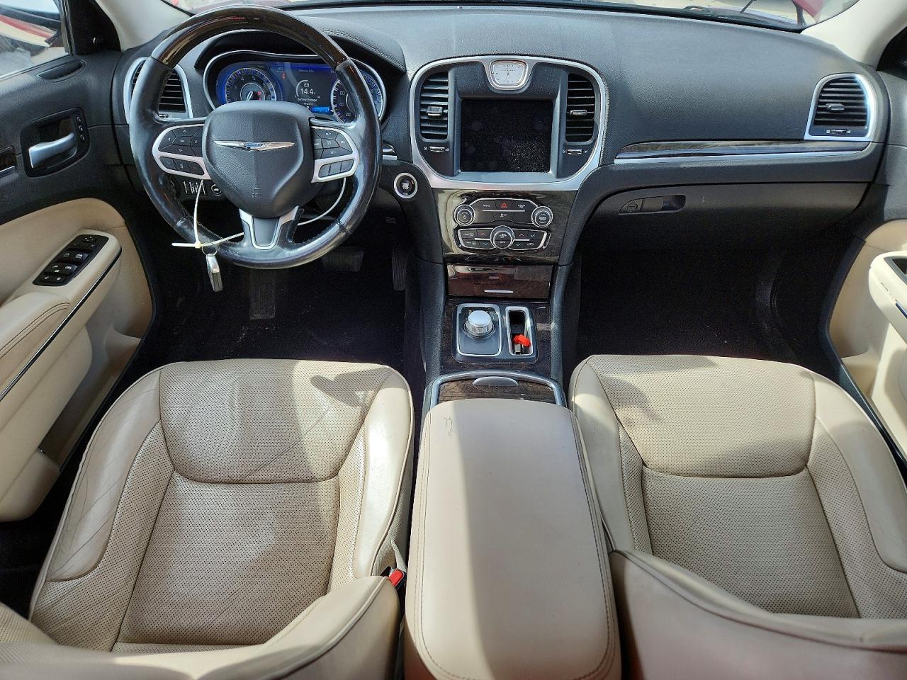2018 CHRYSLER 300 LIMITED photo 15