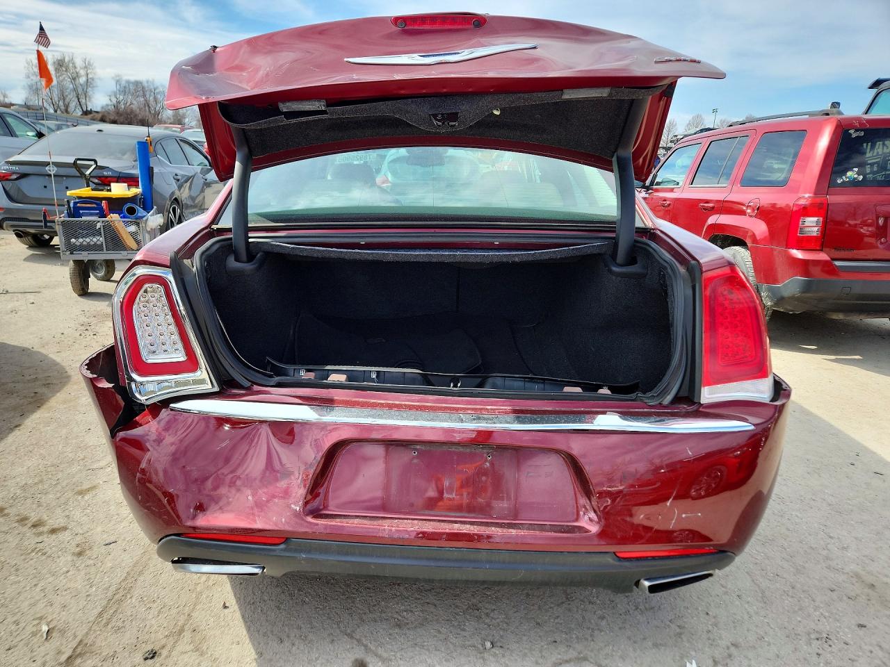 2018 CHRYSLER 300 LIMITED photo 11