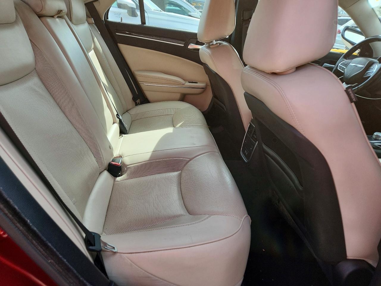 2018 CHRYSLER 300 LIMITED photo 19