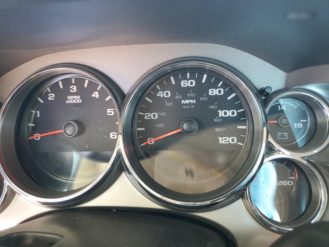2013 CHEVROLET SILVERADO K1500 LT photo 25