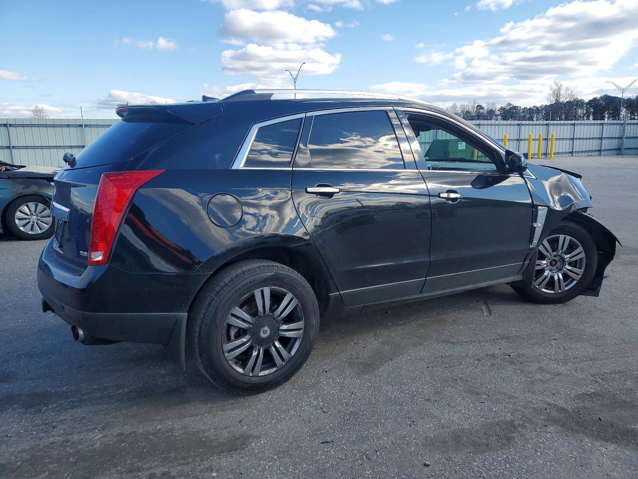 2012 CADILLAC SRX LUXURY COLLECTION photo 3