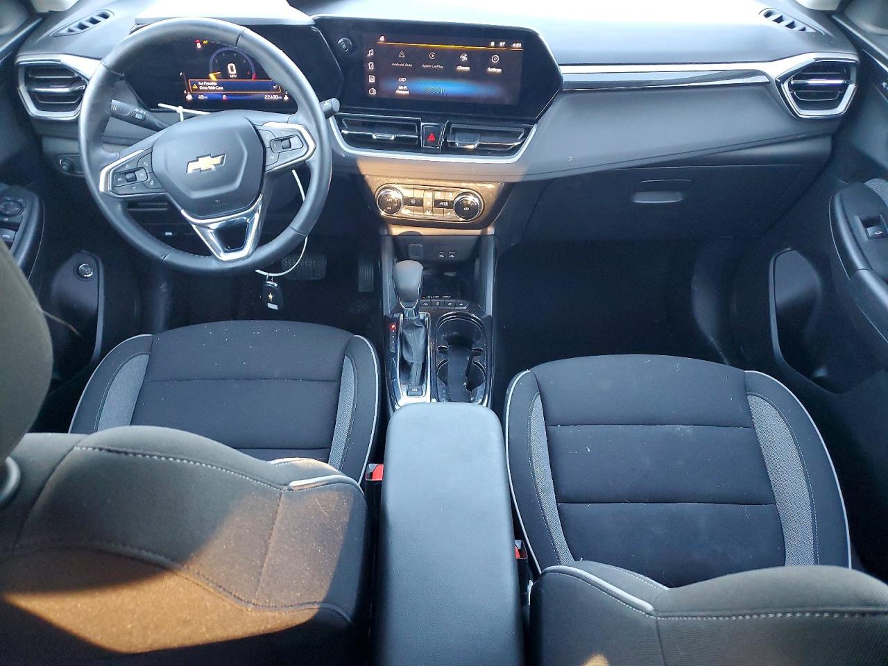 2025 CHEVROLET TRAILBLAZER LT photo 8