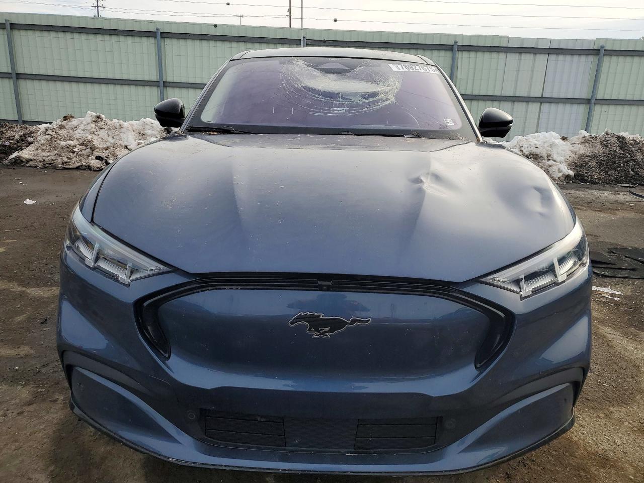 2021 FORD MUSTANG MACH-E PREMIUM photo 17