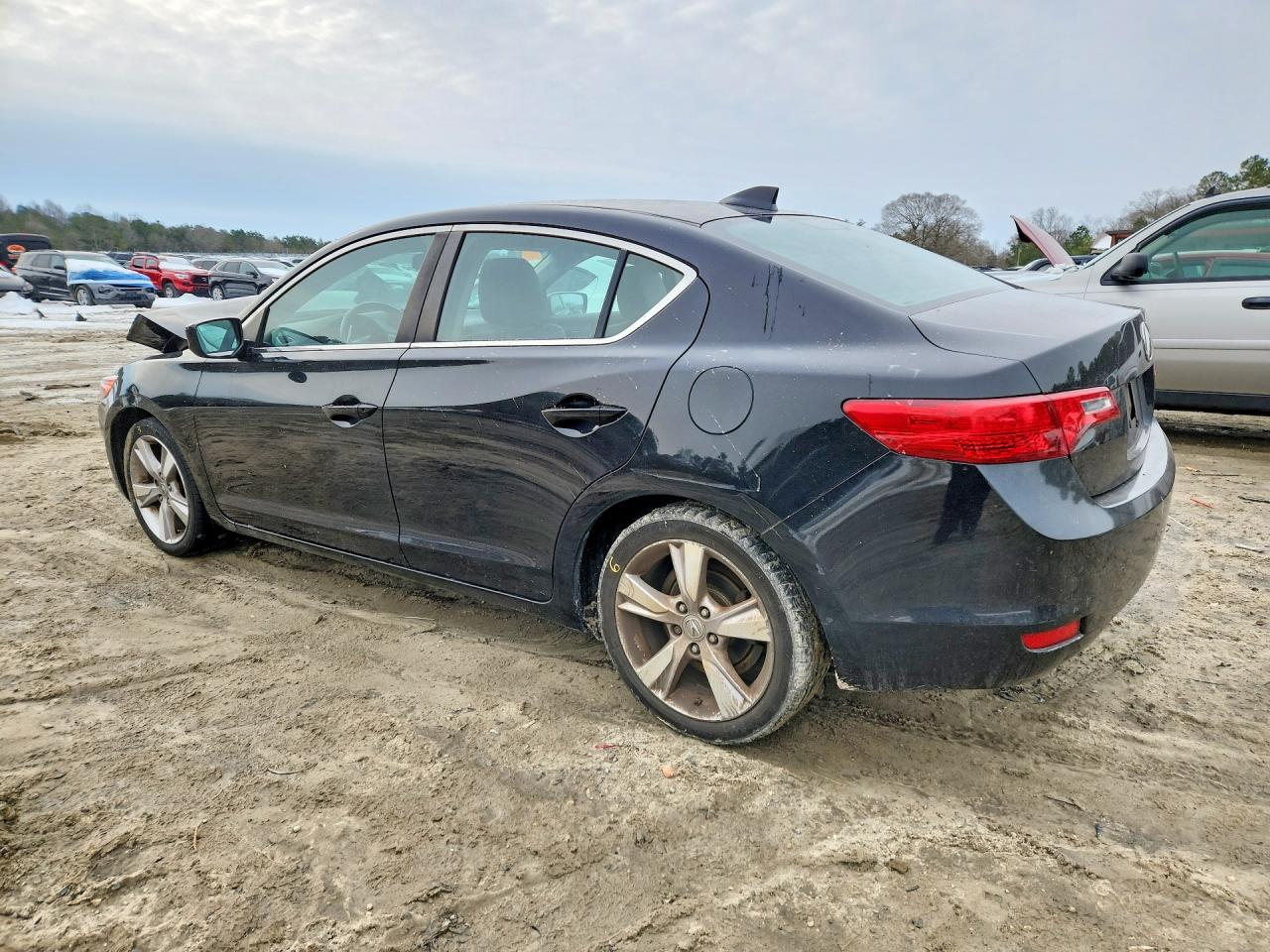 2015 ACURA ILX 20 photo 2