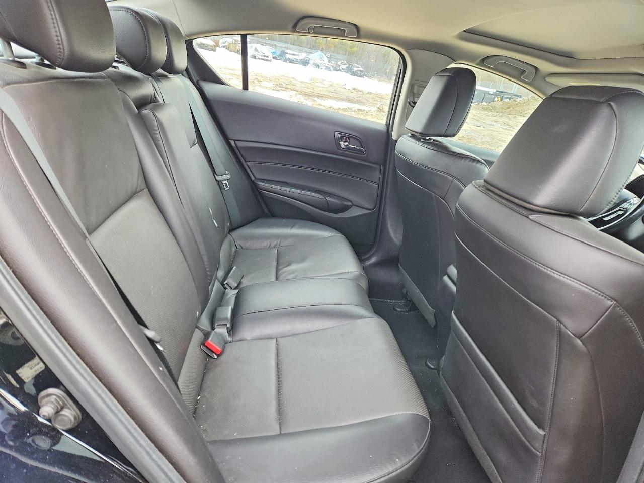 2015 ACURA ILX 20 photo 10