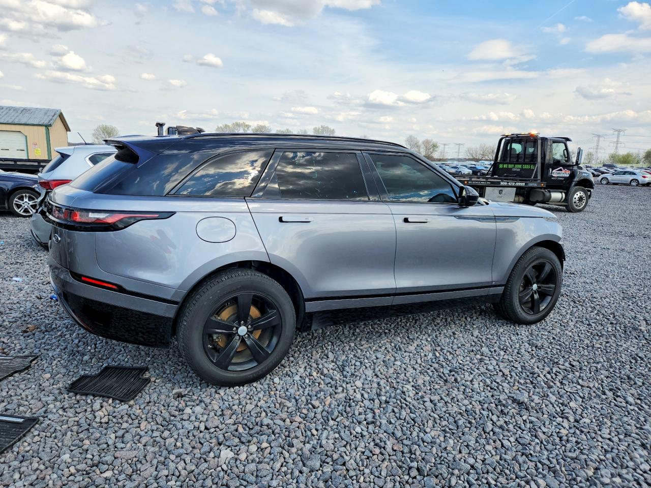 2020 LAND ROVER RANGE ROVER VELAR R-DYNAMIC S photo 5