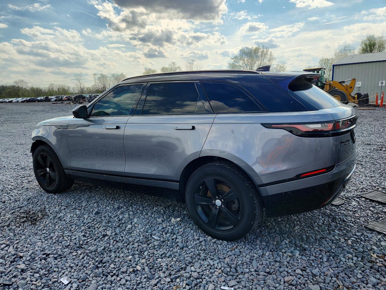 2020 LAND ROVER RANGE ROVER VELAR R-DYNAMIC S photo 3