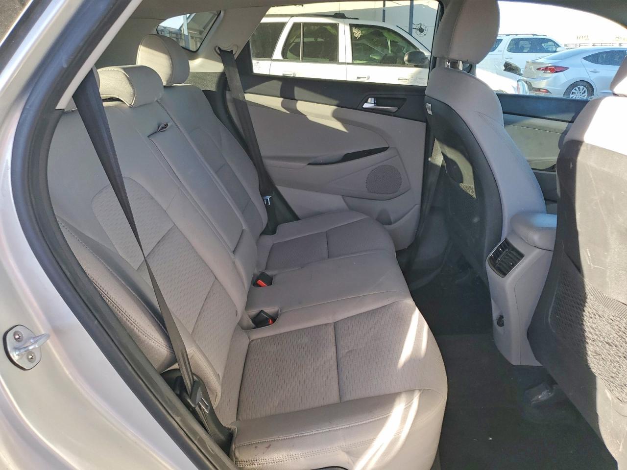 2019 HYUNDAI TUCSON SEL photo 31