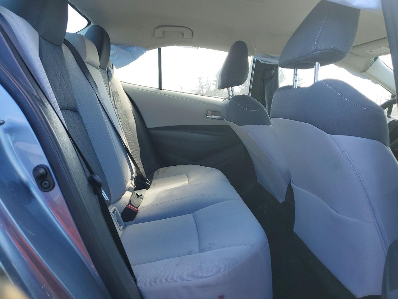 2020 TOYOTA COROLLA LE photo 19