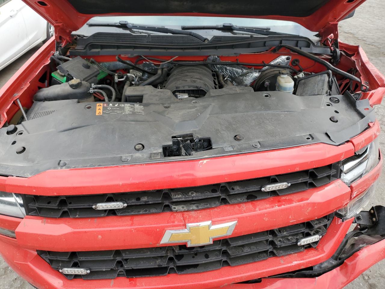 2018 CHEVROLET SILVERADO K1500 CUSTOM photo 11