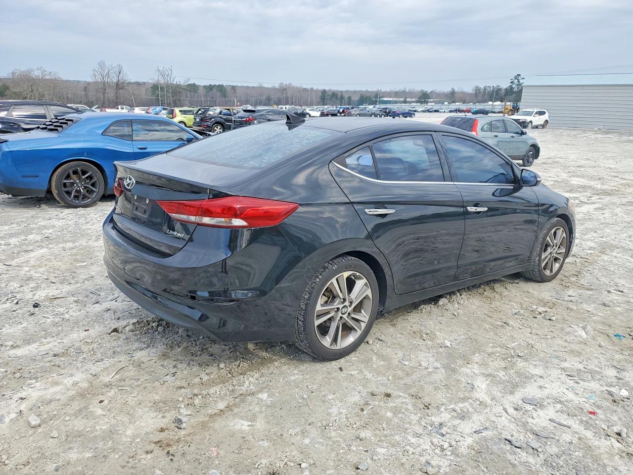 2017 HYUNDAI ELANTRA LIMITED photo 5