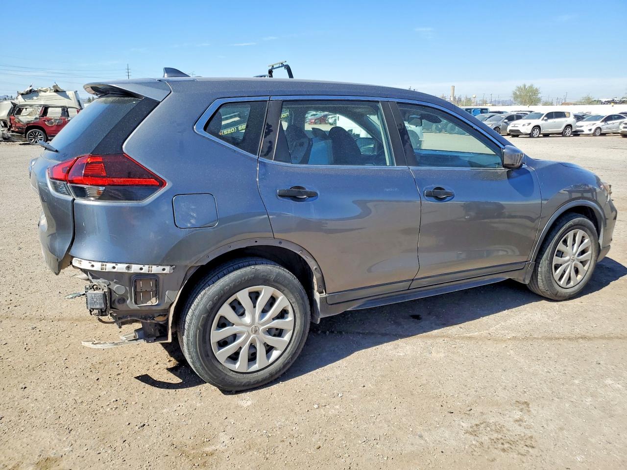 2019 NISSAN ROGUE S photo 3