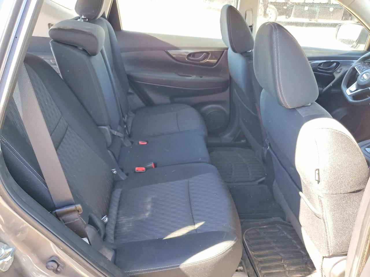 2019 NISSAN ROGUE S photo 11