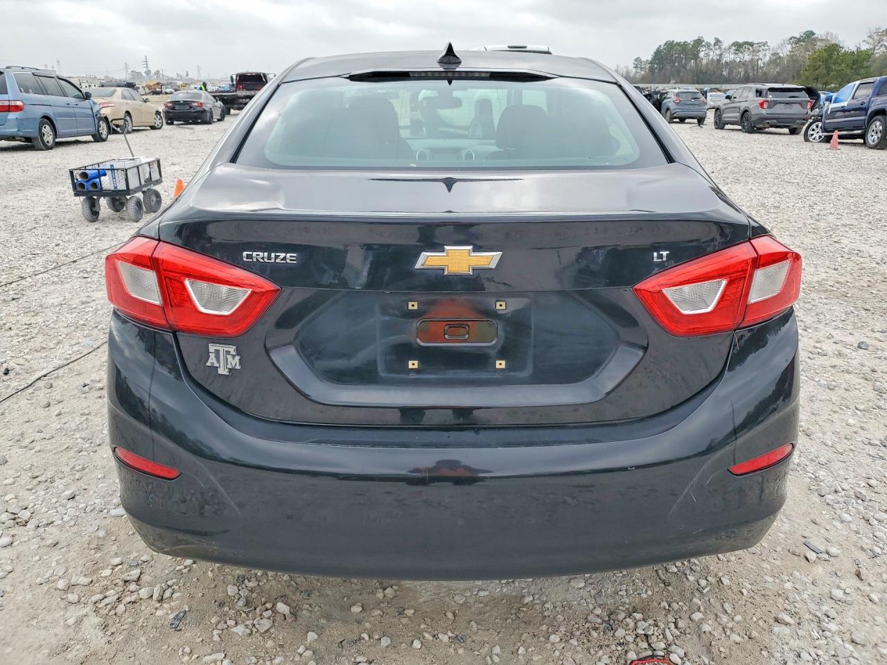 2017 CHEVROLET CRUZE LT photo 11
