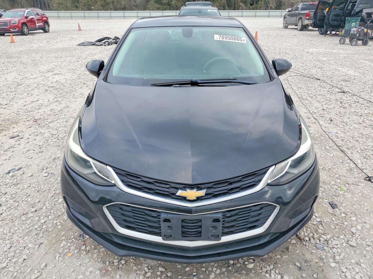 2017 CHEVROLET CRUZE LT photo 9