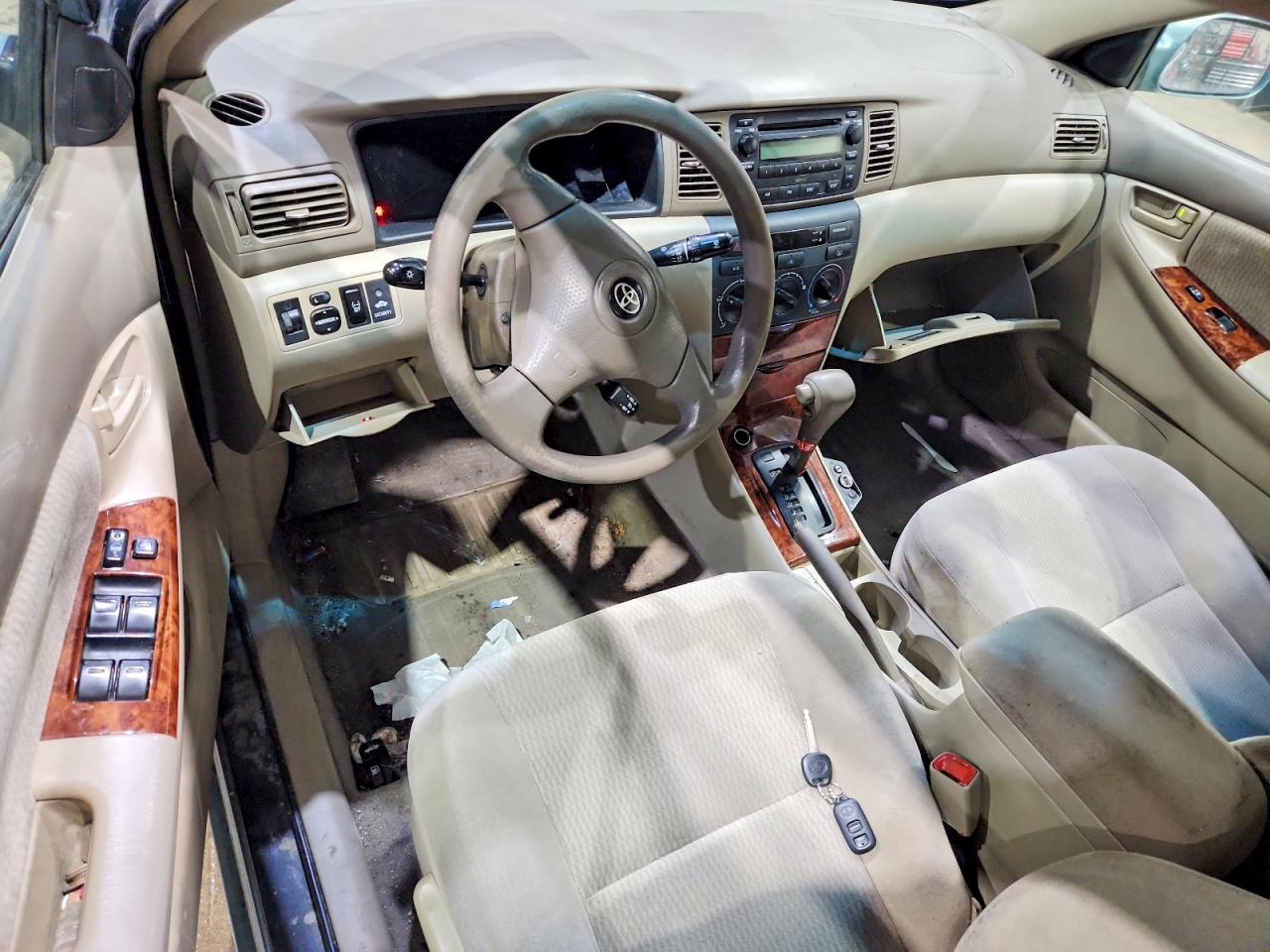 2006 TOYOTA COROLLA LE photo 8