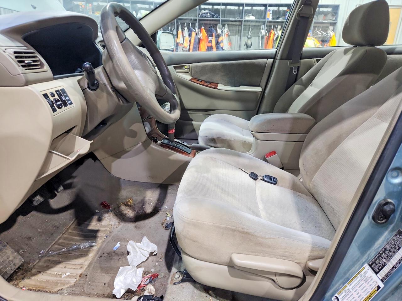 2006 TOYOTA COROLLA LE photo 7
