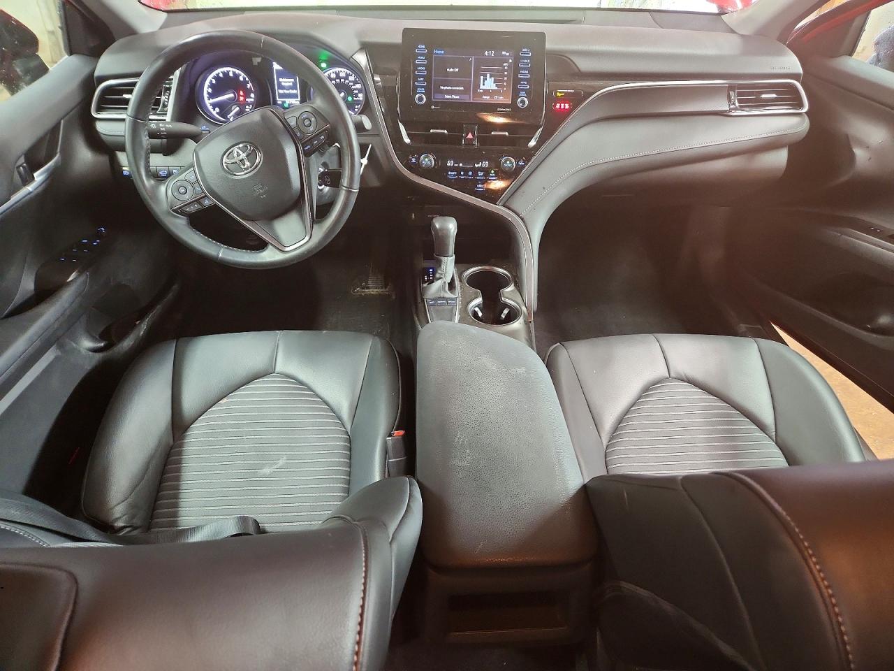 2024 TOYOTA CAMRY SE photo 8