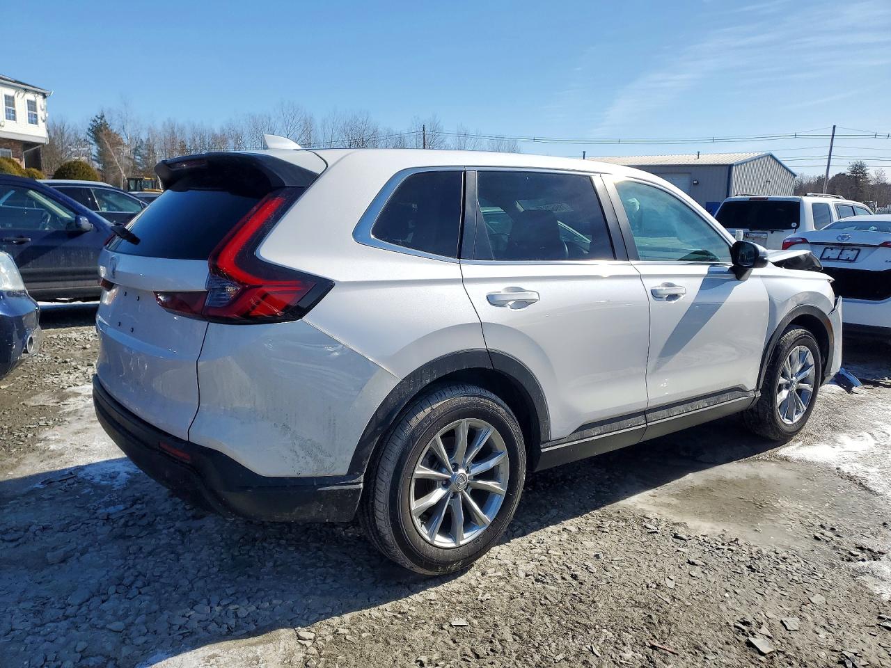 2025 HONDA CR-V EX photo 5