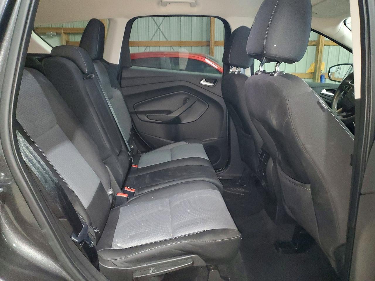 2017 FORD ESCAPE photo 21